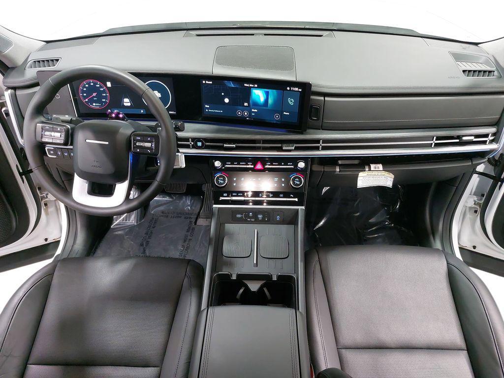 used 2025 Hyundai Santa Fe car, priced at $39,000