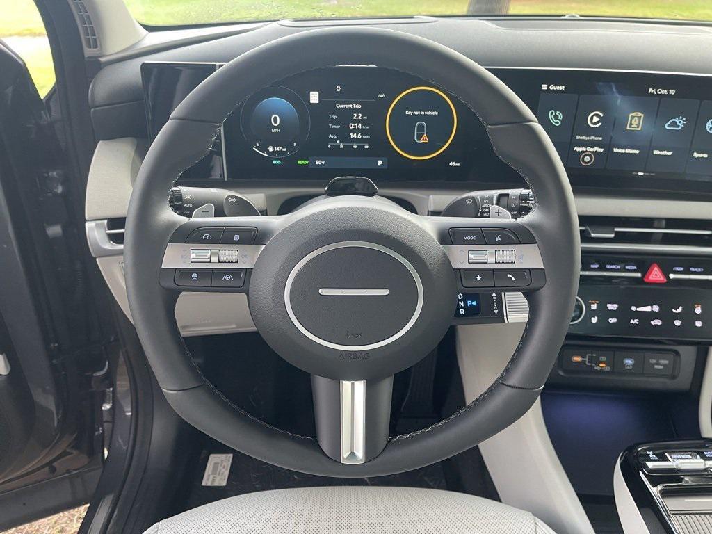 new 2025 Hyundai TUCSON Hybrid car, priced at $40,798