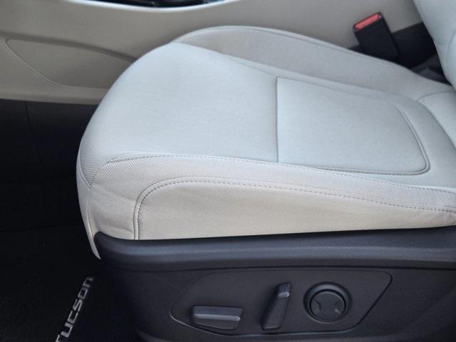 new 2026 Hyundai Tucson car, priced at $33,180