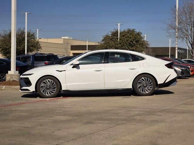 used 2024 Hyundai Sonata Hybrid car, priced at $28,991