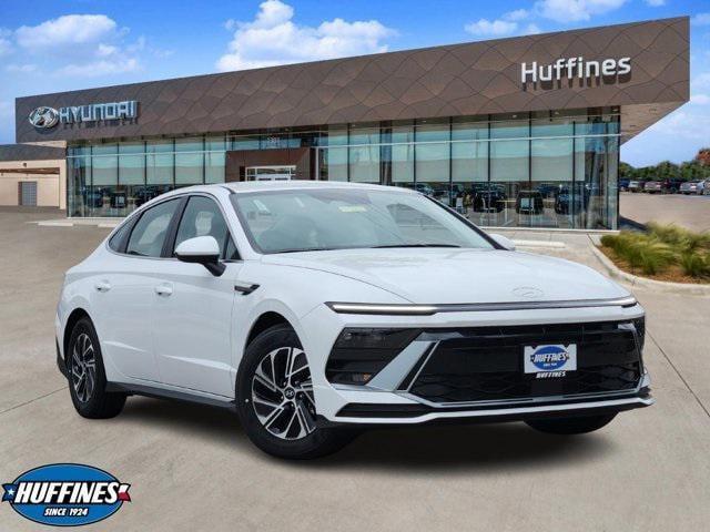 new 2026 Hyundai Sonata Hybrid car