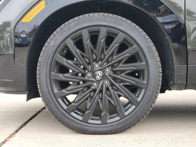 used 2025 Hyundai Santa Fe car, priced at $42,991