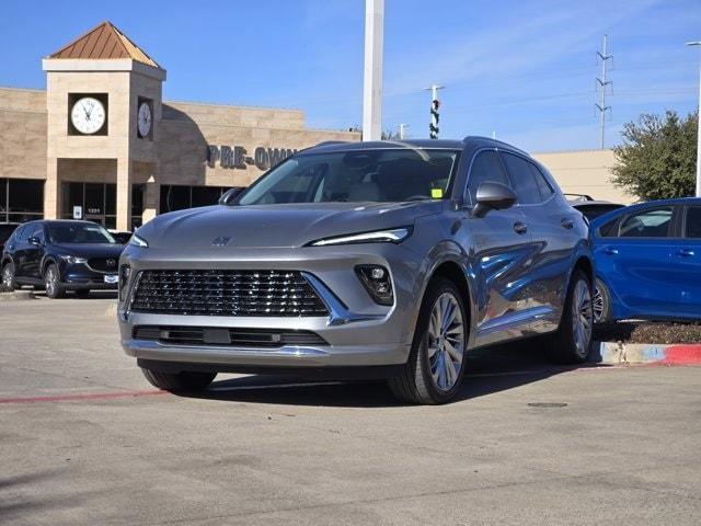 used 2025 Buick Envision car, priced at $38,780