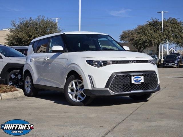 used 2025 Kia Soul car, priced at $19,611