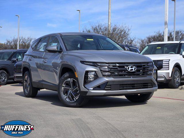new 2026 Hyundai TUCSON Hybrid car, priced at $34,760