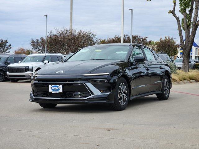 new 2026 Hyundai Sonata Hybrid car