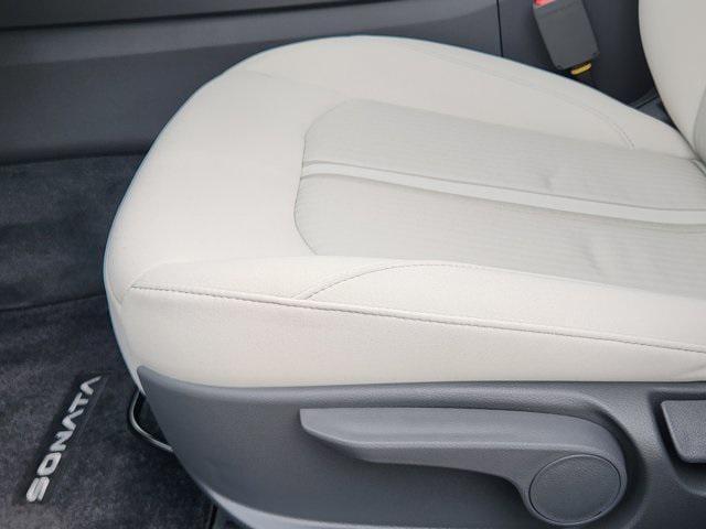 new 2026 Hyundai Sonata Hybrid car