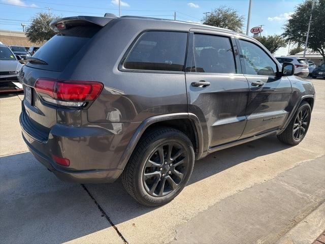 used 2018 Jeep Grand Cherokee car, priced at $16,777