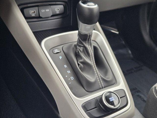 used 2025 Hyundai Venue car, priced at $19,777