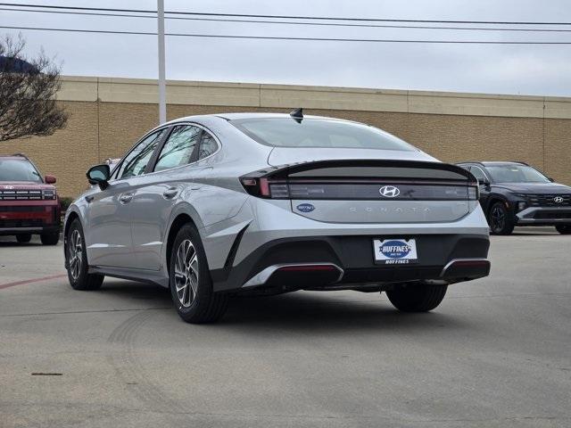 new 2026 Hyundai Sonata Hybrid car, priced at $31,000