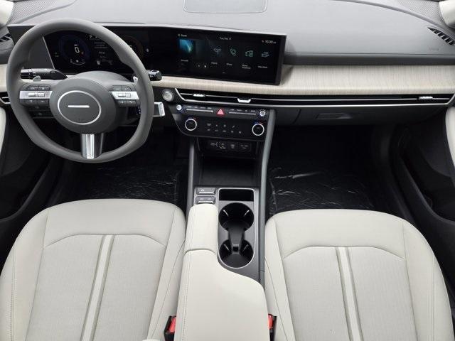 new 2026 Hyundai Sonata Hybrid car, priced at $31,000