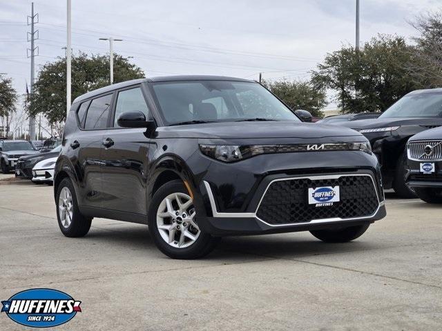 used 2025 Kia Soul car, priced at $19,679