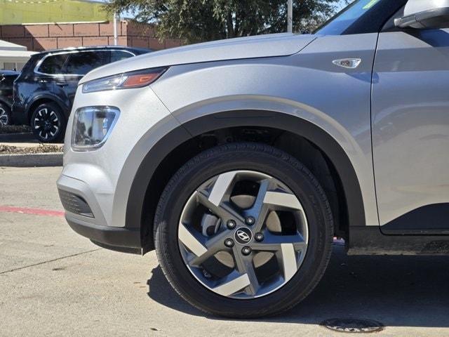 used 2025 Hyundai Venue car, priced at $19,991