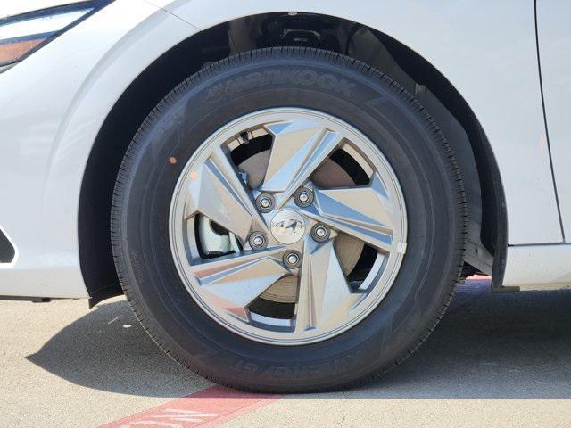 new 2026 Hyundai Elantra car