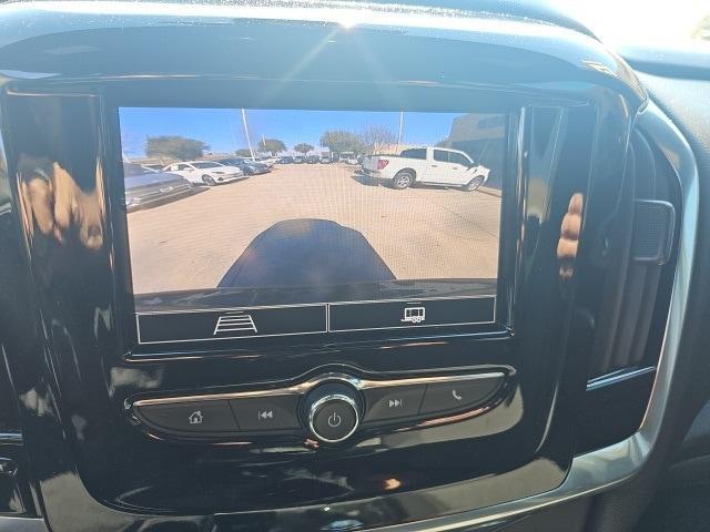 used 2023 Chevrolet Traverse car, priced at $27,991