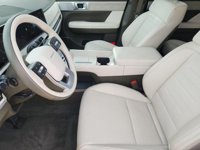 used 2025 Hyundai Santa Fe car, priced at $40,333