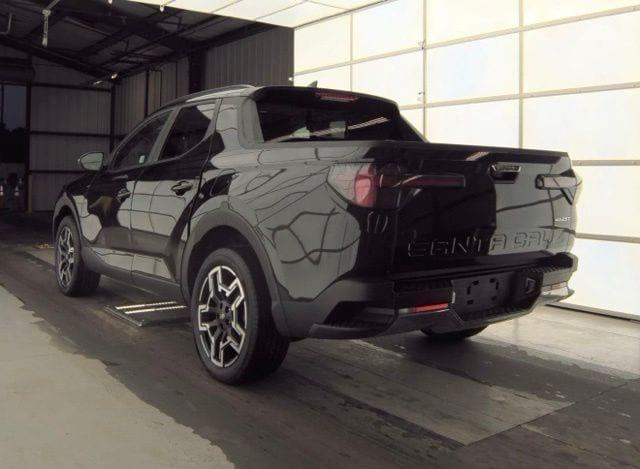 used 2025 Hyundai SANTA CRUZ car, priced at $35,712