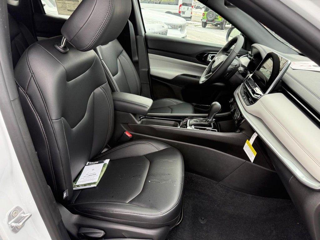 new 2026 Jeep Compass car, priced at $30,666