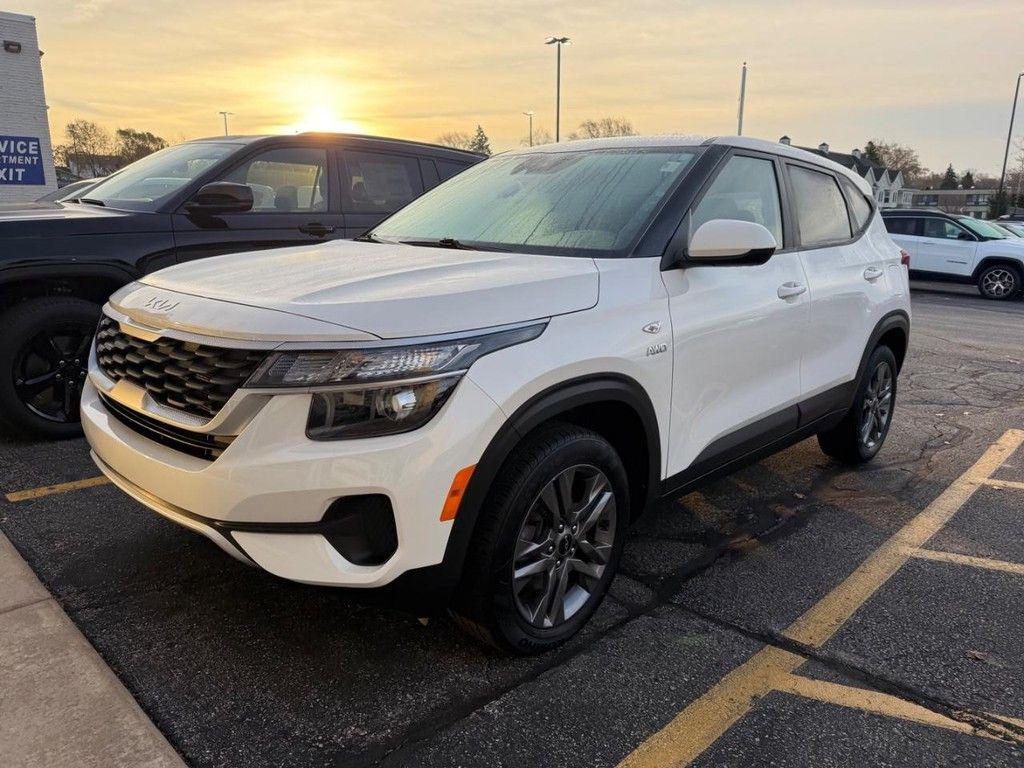 used 2022 Kia Seltos car, priced at $18,334