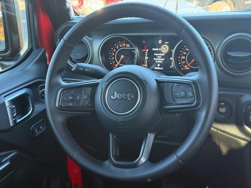 used 2023 Jeep Gladiator car, priced at $29,113
