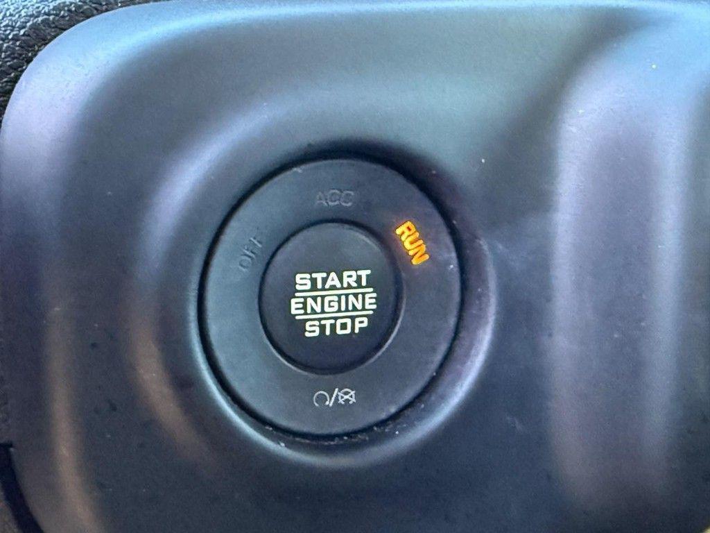 used 2023 Jeep Gladiator car, priced at $29,113