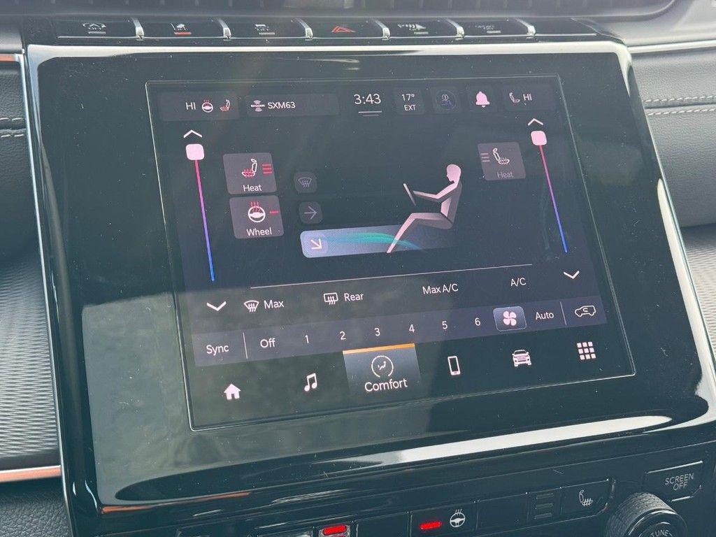 new 2025 Jeep Grand Cherokee car, priced at $43,130