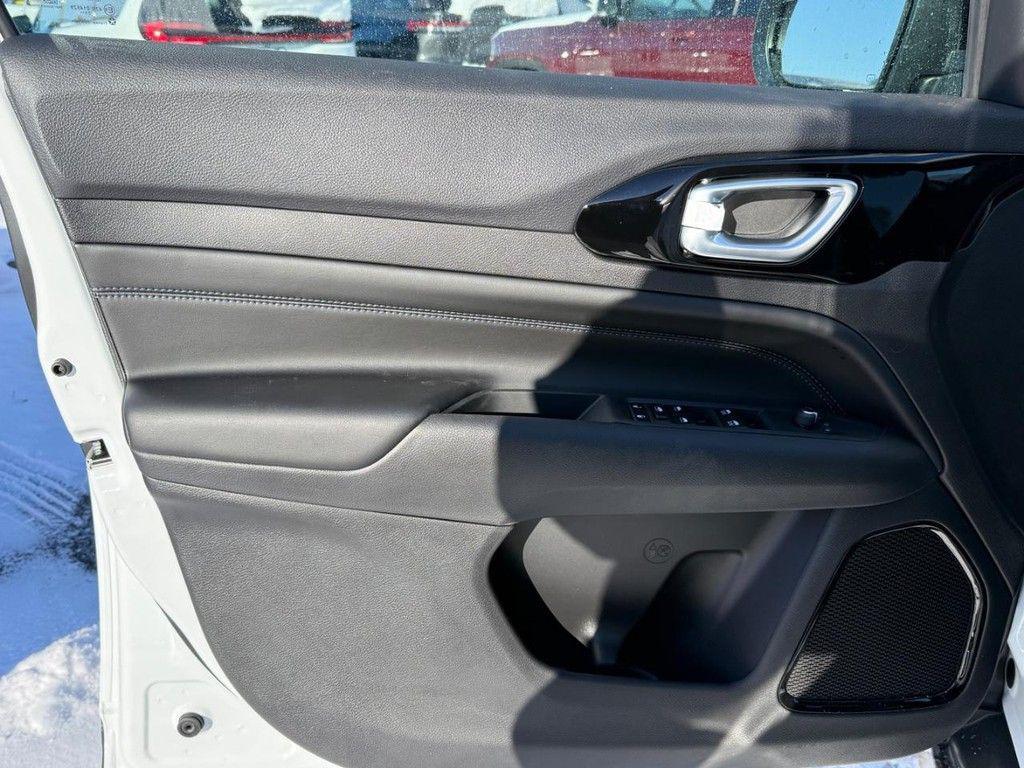 new 2026 Jeep Compass car, priced at $30,697