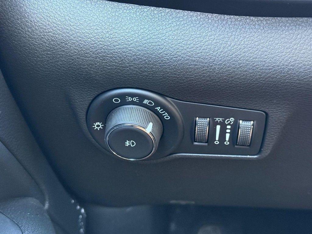 new 2026 Jeep Compass car, priced at $31,242