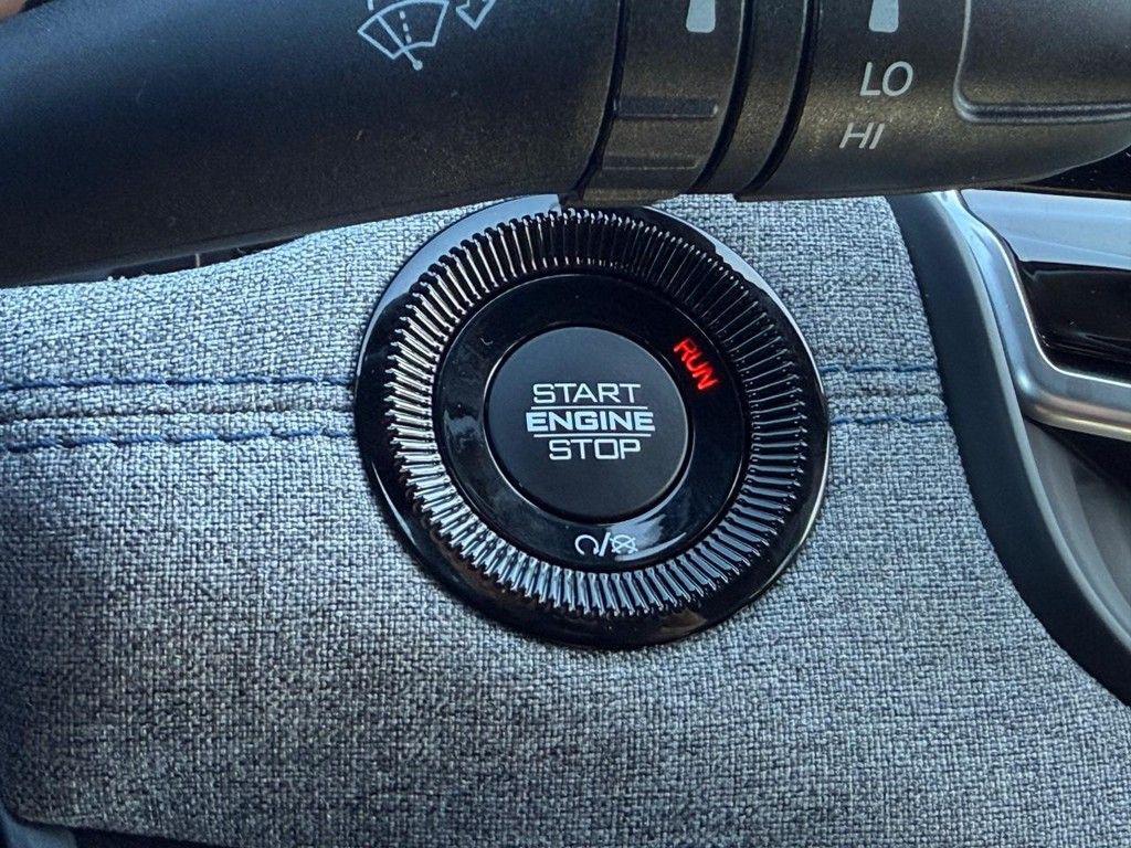 used 2025 Jeep Compass car, priced at $25,499