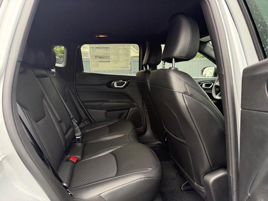 new 2026 Jeep Compass car, priced at $31,581