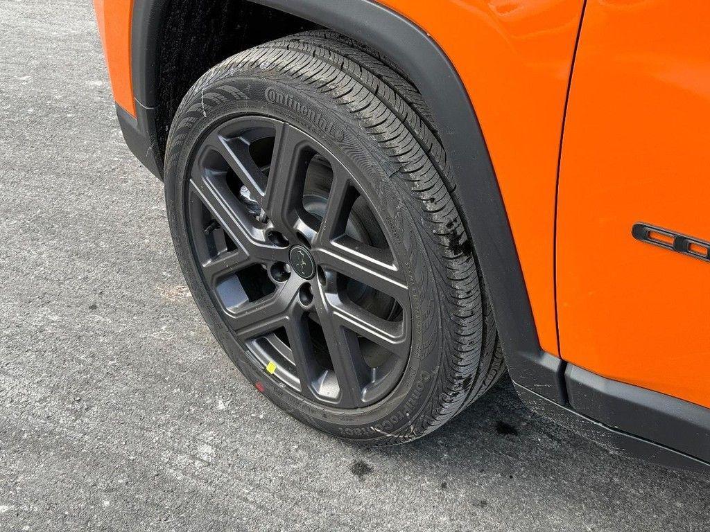 new 2026 Jeep Compass car, priced at $33,224