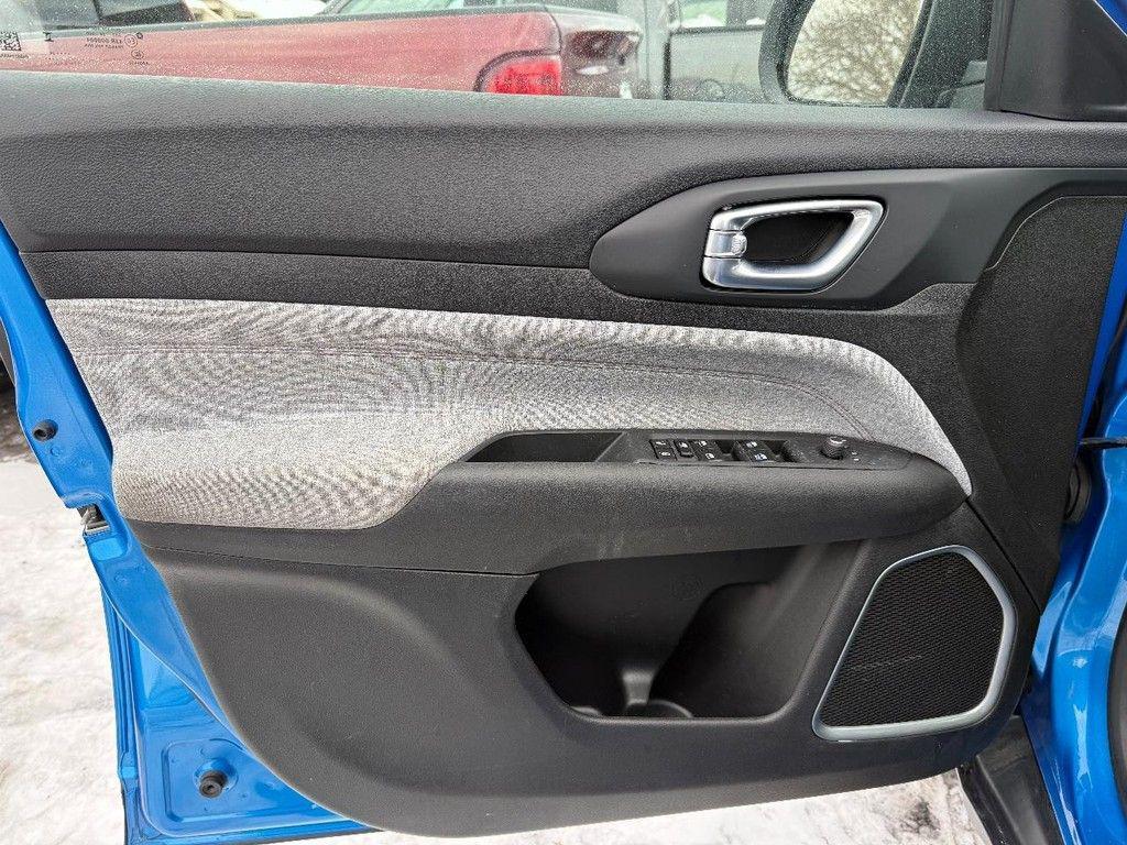 used 2024 Jeep Compass car, priced at $25,259