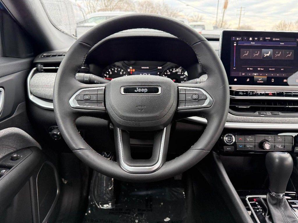 used 2024 Jeep Compass car, priced at $25,259