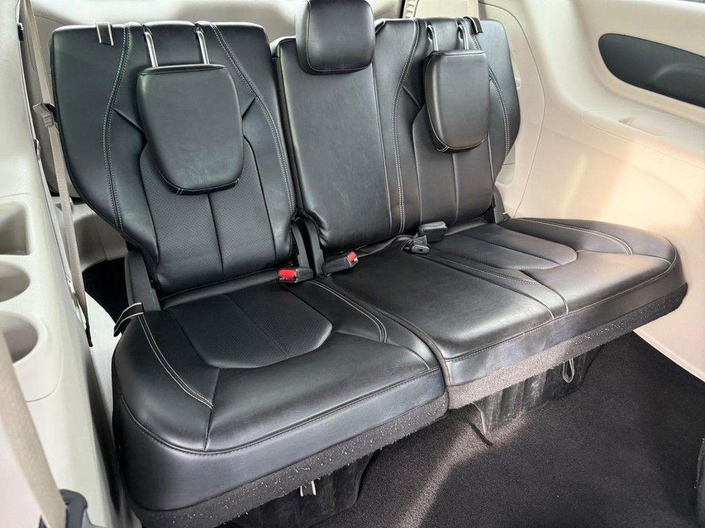 used 2024 Chrysler Pacifica car, priced at $28,994