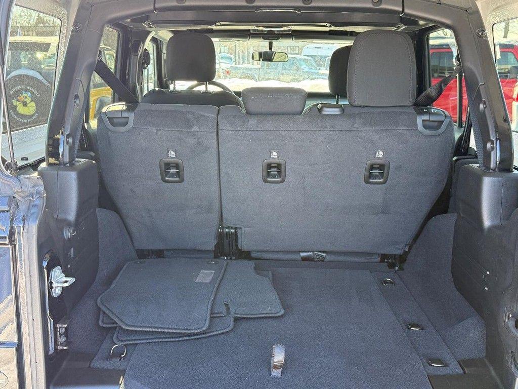 used 2021 Jeep Wrangler Unlimited car, priced at $31,450