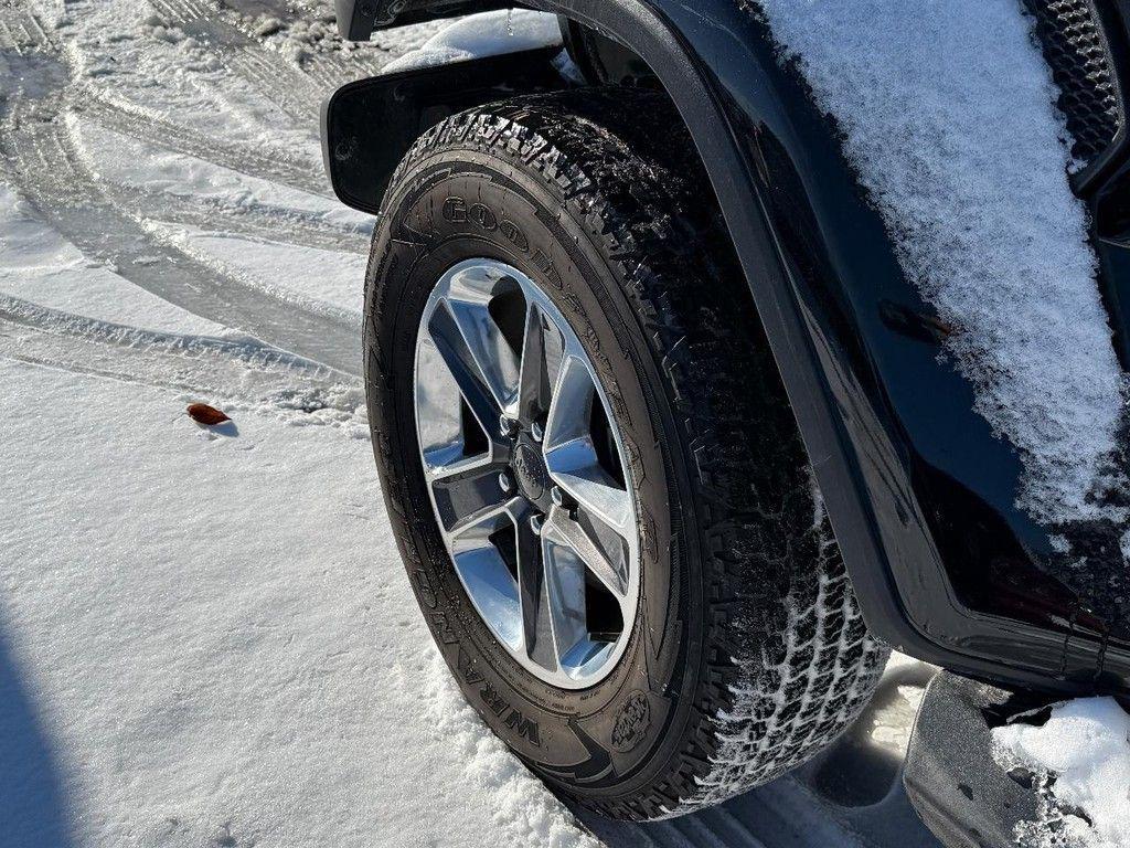 used 2021 Jeep Wrangler Unlimited car, priced at $31,450