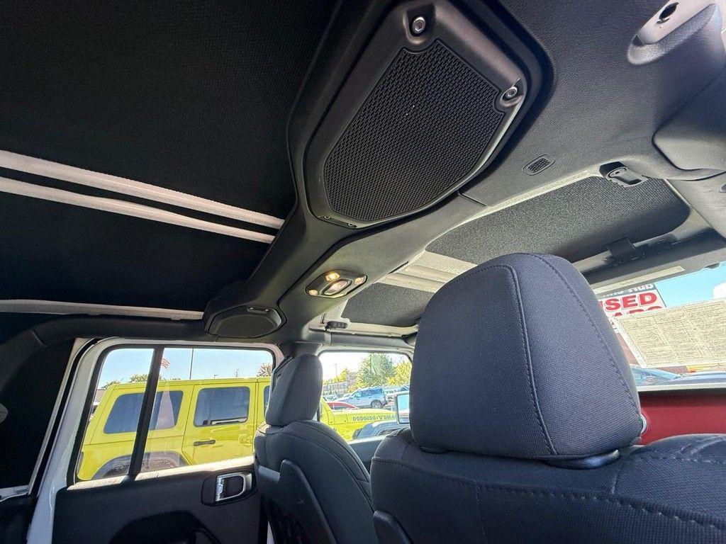 used 2020 Jeep Gladiator car, priced at $27,996