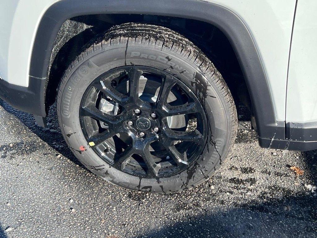 new 2026 Jeep Compass car, priced at $32,295