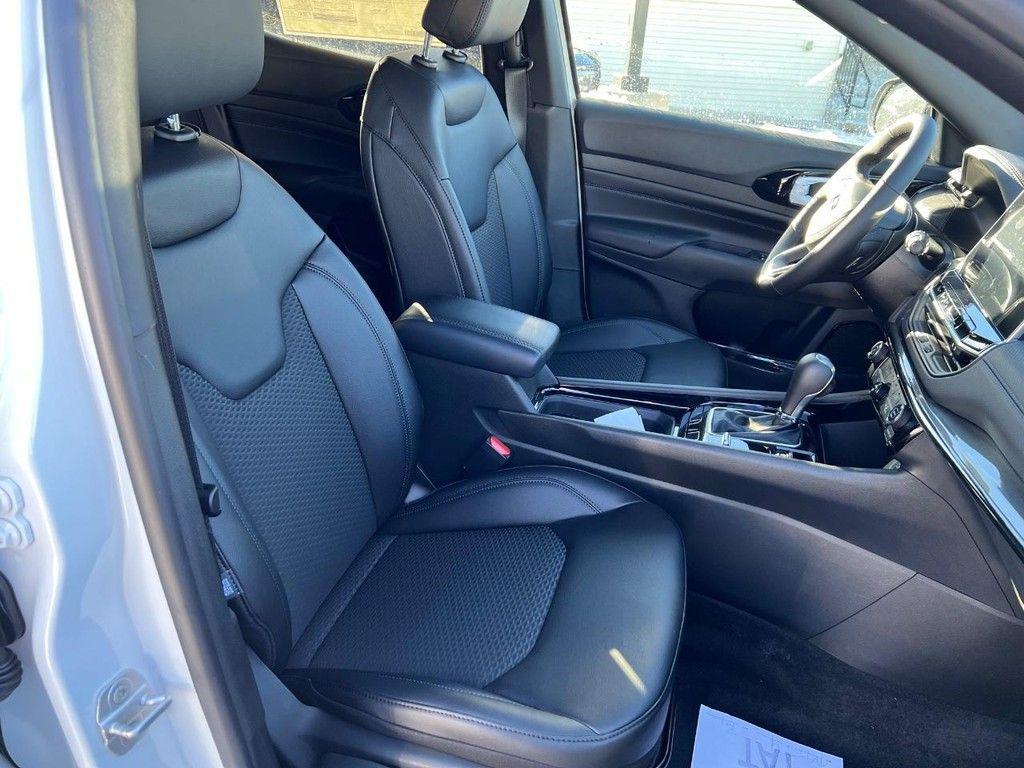 new 2026 Jeep Compass car, priced at $32,295