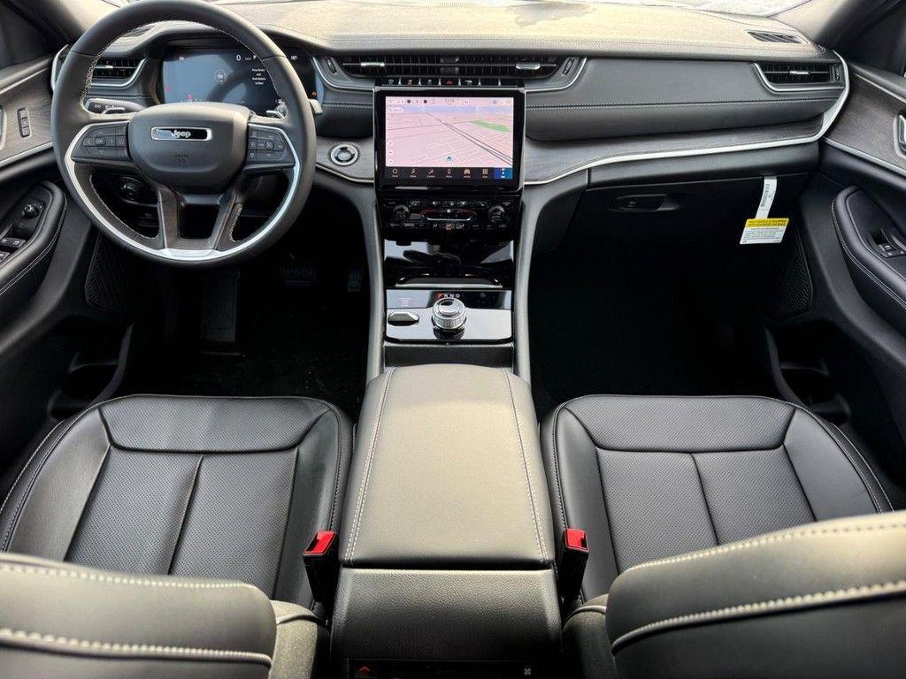 new 2025 Jeep Grand Cherokee L car, priced at $53,107