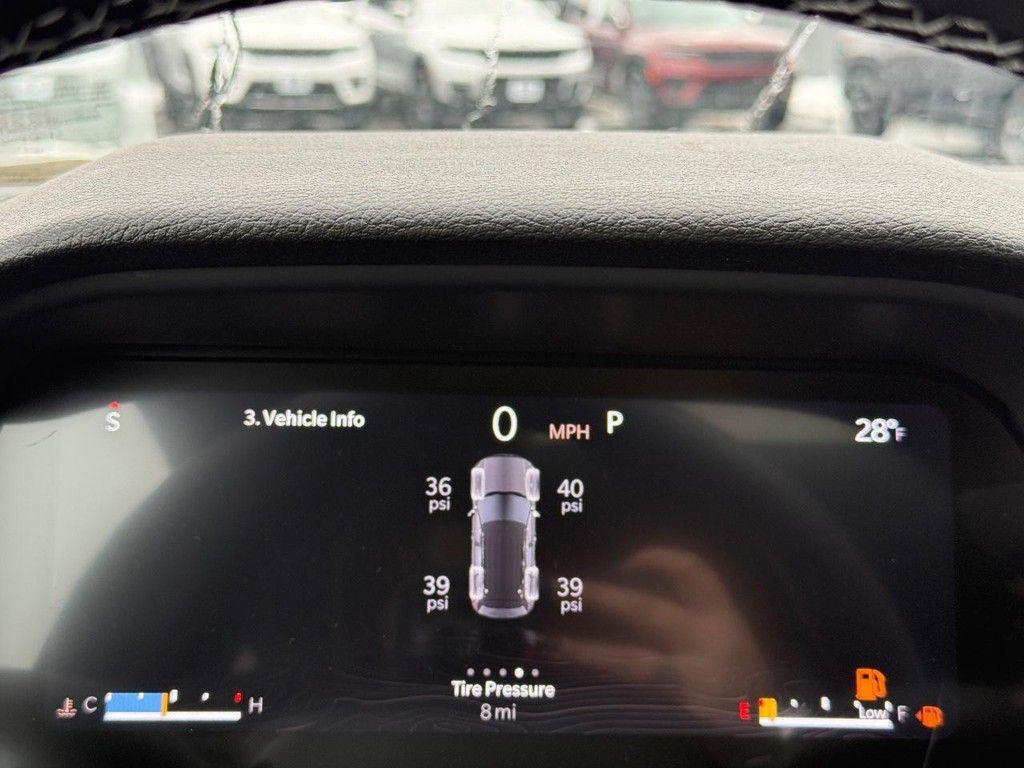 new 2025 Jeep Grand Cherokee car, priced at $42,264