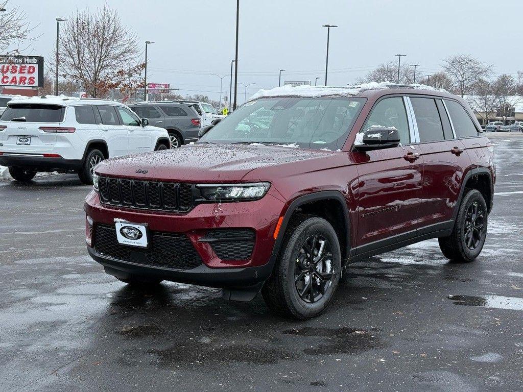 new 2025 Jeep Grand Cherokee car, priced at $42,264