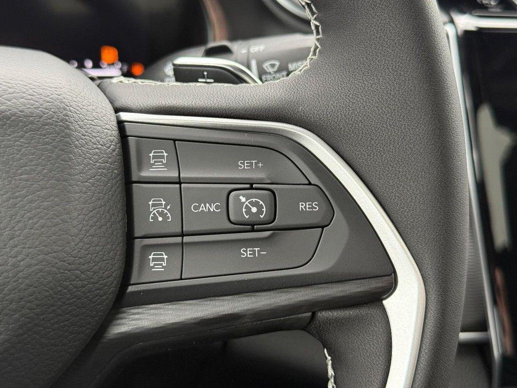 new 2025 Jeep Grand Cherokee car, priced at $42,264