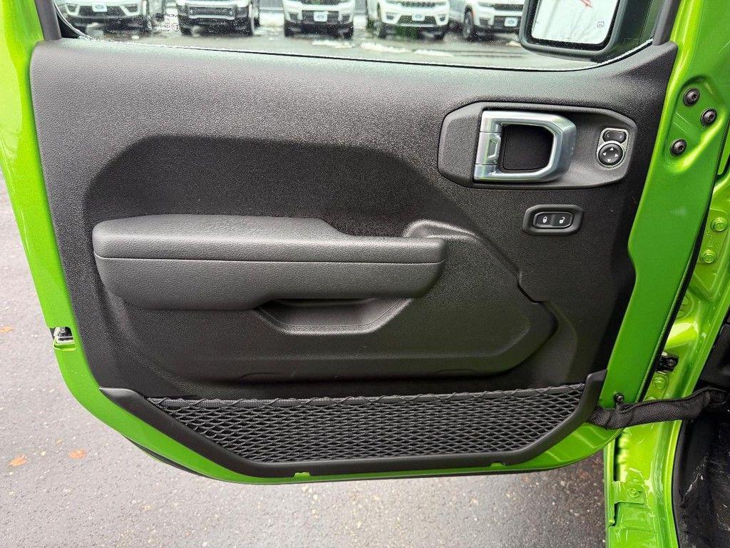 new 2026 Jeep Wrangler car, priced at $50,193