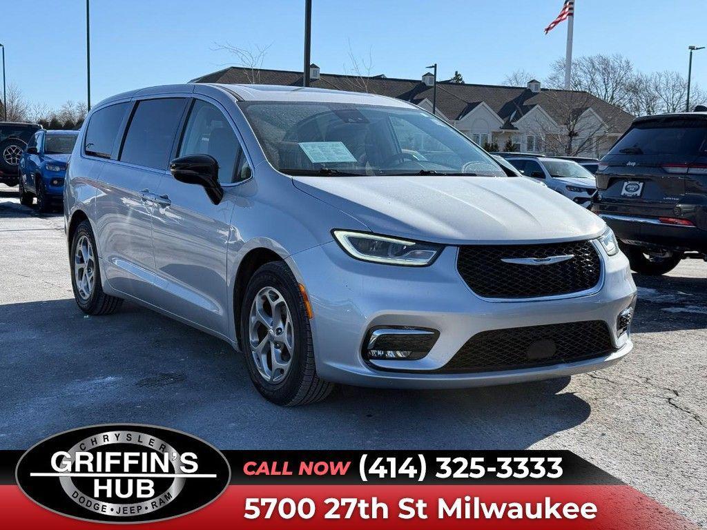 used 2024 Chrysler Pacifica car, priced at $32,709