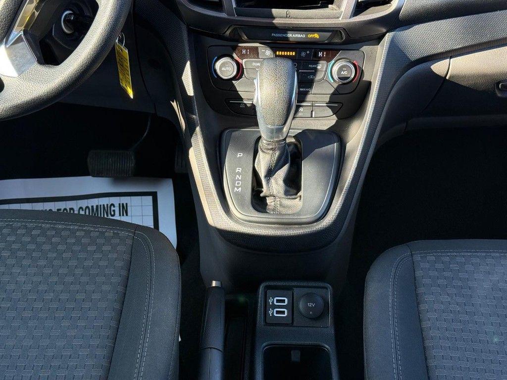 used 2022 Ford Transit Connect car, priced at $19,999