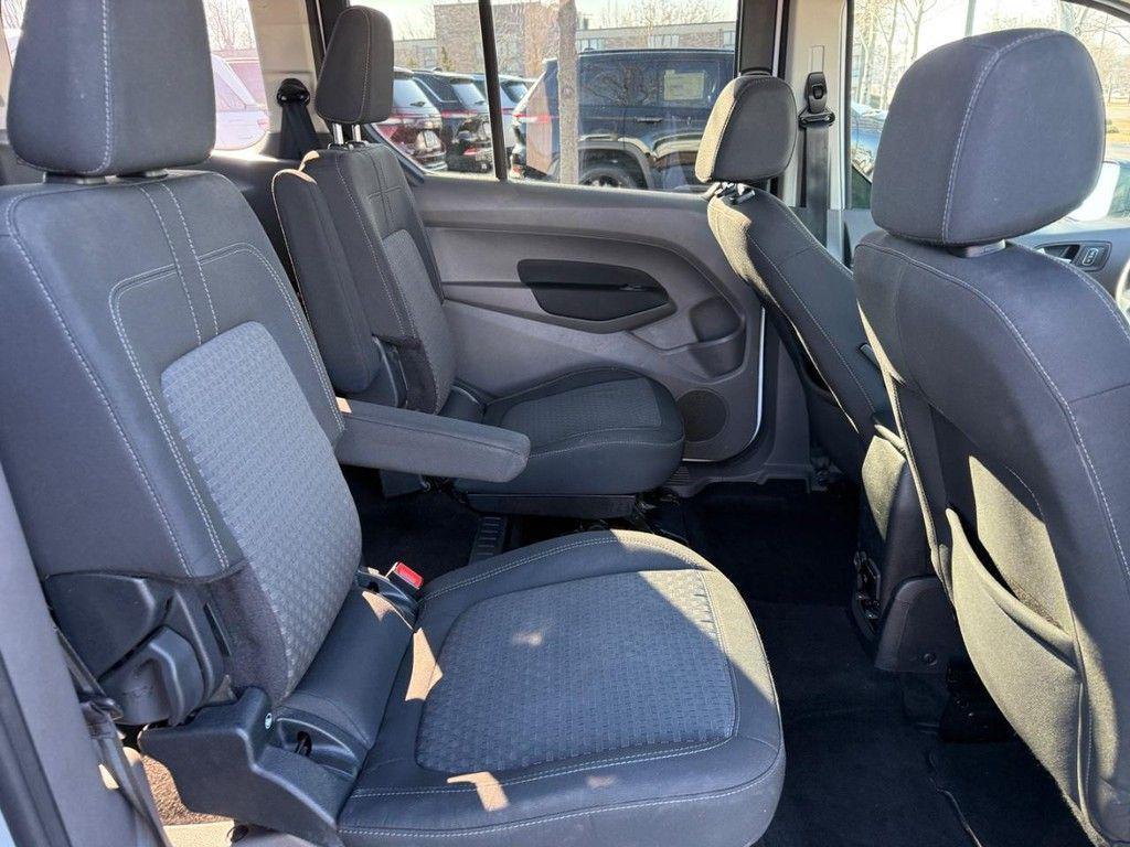 used 2022 Ford Transit Connect car, priced at $19,999