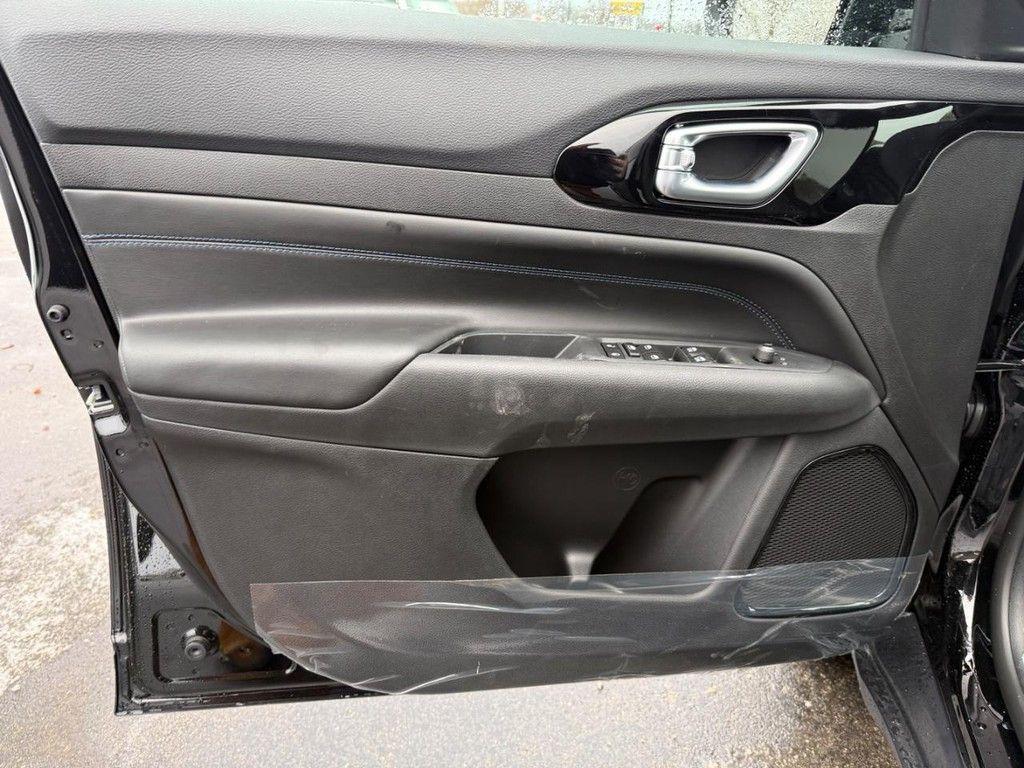 new 2026 Jeep Compass car, priced at $32,651