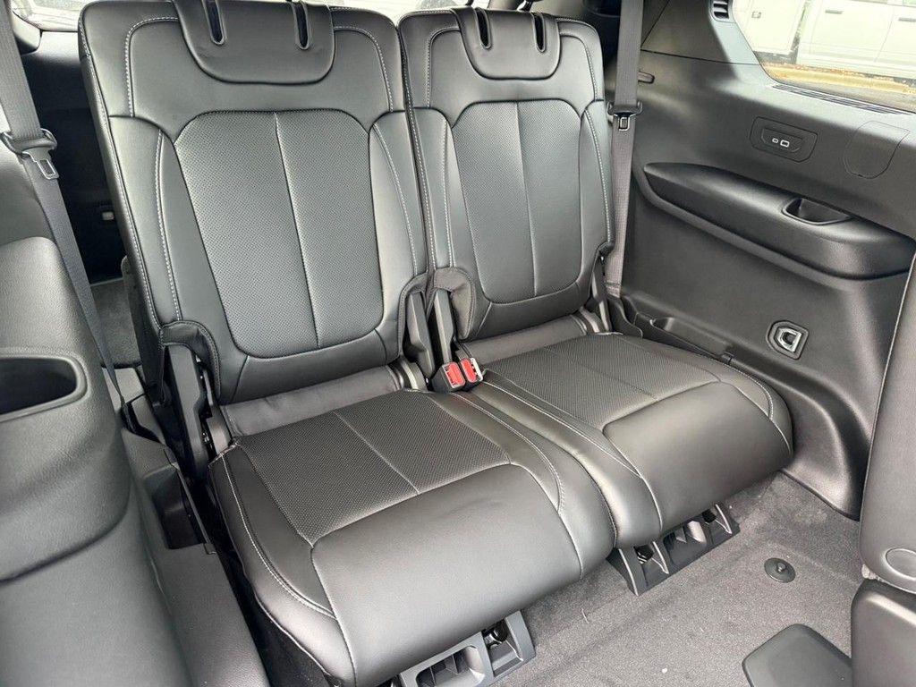 new 2025 Jeep Grand Cherokee L car, priced at $50,277