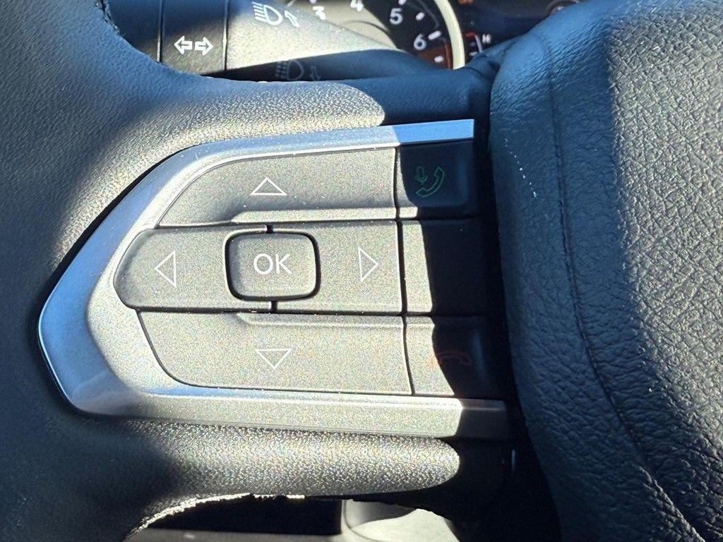 used 2025 Jeep Compass car, priced at $24,396